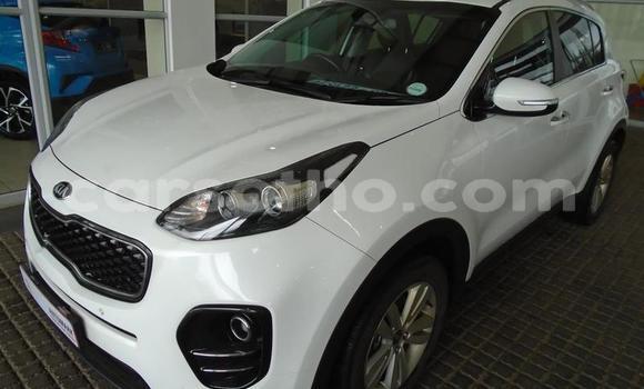 Buy Used Kia Sportage White Car in Maputsoa in Leribe Buy Used Kia Sportage White Car in Maputsoa in Leribe