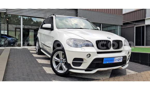 Buy Used BMW X5 White Car in Mafeteng in Mafeteng Buy Used BMW X5 White Car in Mafeteng in Mafeteng