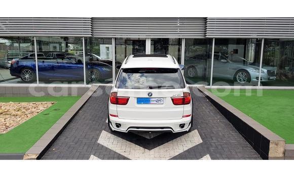 Buy Used BMW X5 White Car in Mafeteng in Mafeteng Buy Used BMW X5 White Car in Mafeteng in Mafeteng