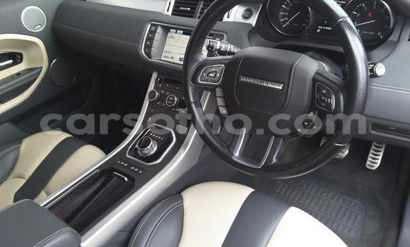 Sayi Na hannu Land Rover Range Rover Evoque Silver Mota in Maseru a Maseru Sayi Na hannu Land Rover Range Rover Evoque Silver Mota in Maseru a Maseru