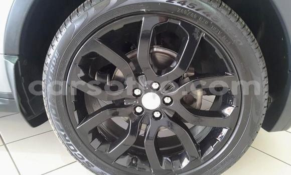 Sayi Na hannu Land Rover Range Rover Evoque Silver Mota in Maseru a Maseru Sayi Na hannu Land Rover Range Rover Evoque Silver Mota in Maseru a Maseru