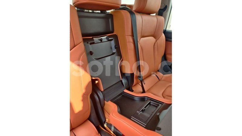 Big with watermark toyota land cruiser maseru import dubai 15576