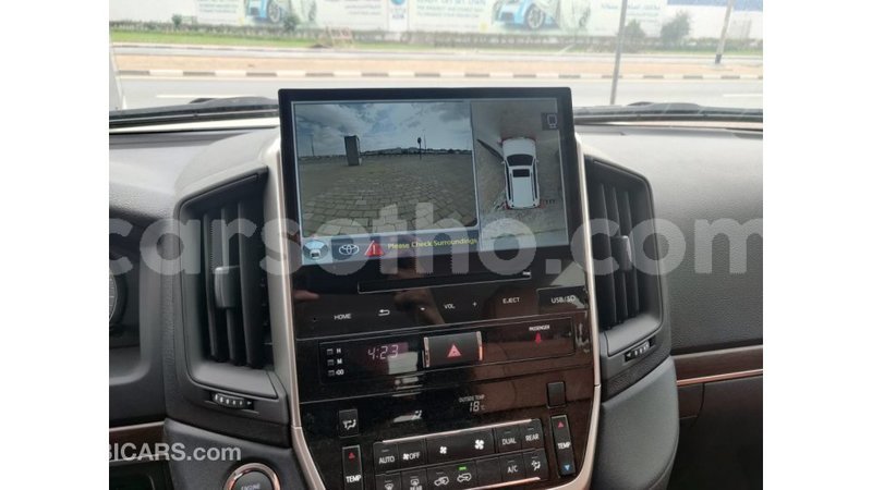 Big with watermark toyota land cruiser maseru import dubai 15576