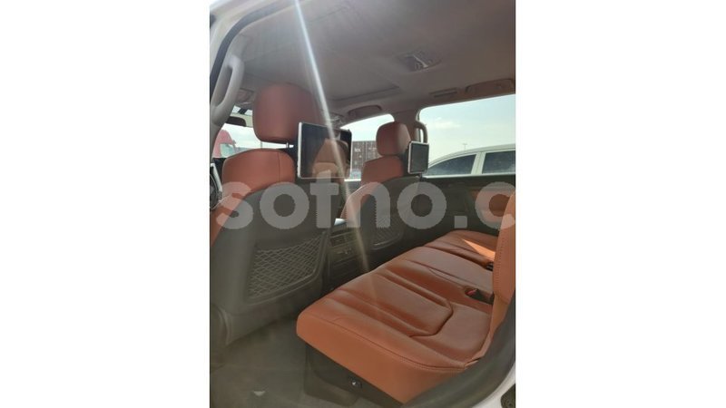 Big with watermark toyota land cruiser maseru import dubai 15576