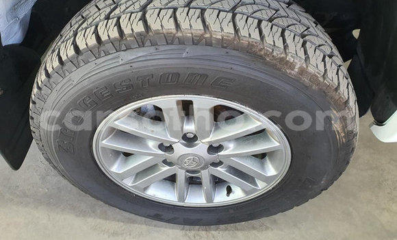 اشتري مستعمل Toyota Hilux White سيارة في Maputsoe في Leribe اشتري مستعمل Toyota Hilux White سيارة في Maputsoe في Leribe