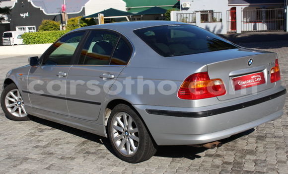 Sayi Na hannu BMW 326 Silver Mota in Maputsoa a Leribe Sayi Na hannu BMW 326 Silver Mota in Maputsoa a Leribe