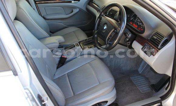 Sayi Na hannu BMW 326 Silver Mota in Maputsoa a Leribe Sayi Na hannu BMW 326 Silver Mota in Maputsoa a Leribe