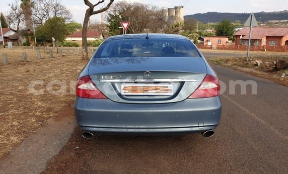 Acheter Occasion Voiture Mercedes-Benz C–Class Bleu à Maseru, Maseru Acheter Occasion Voiture Mercedes-Benz C–Class Bleu à Maseru, Maseru