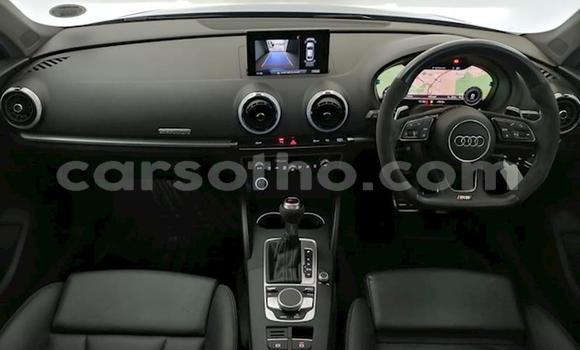 Acheter Occasion Voiture Audi RS3 Bleu à Maseru, Maseru Acheter Occasion Voiture Audi RS3 Bleu à Maseru, Maseru