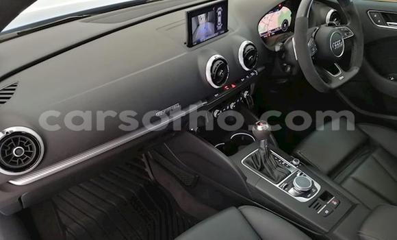 Acheter Occasion Voiture Audi RS3 Bleu à Maseru, Maseru Acheter Occasion Voiture Audi RS3 Bleu à Maseru, Maseru