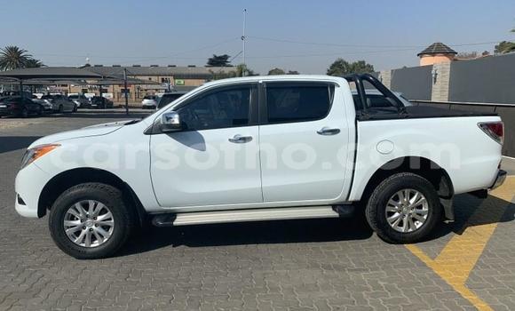 Acheter Occasion Voiture Mazda BT-50 Blanc à Maputsoa, Leribe Acheter Occasion Voiture Mazda BT-50 Blanc à Maputsoa, Leribe