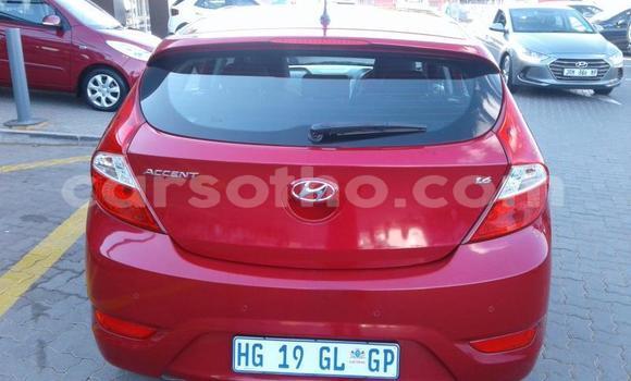 Sayi Na hannu Hyundai Accent Red Mota in Maputsoa a Leribe Sayi Na hannu Hyundai Accent Red Mota in Maputsoa a Leribe