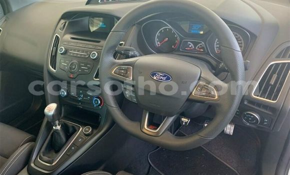 Acheter Occasion Voiture Ford Focus ST Blanc à Mafeteng, Mafeteng Acheter Occasion Voiture Ford Focus ST Blanc à Mafeteng, Mafeteng