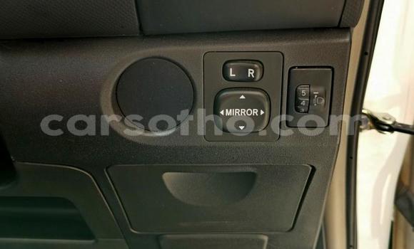 اشتري مستعمل Toyota Yaris White سيارة في Hlotse في Leribe اشتري مستعمل Toyota Yaris White سيارة في Hlotse في Leribe