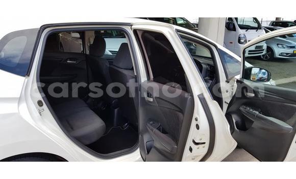Sayi Na hannu Honda Jazz White Mota in Maseru a Maseru Sayi Na hannu Honda Jazz White Mota in Maseru a Maseru