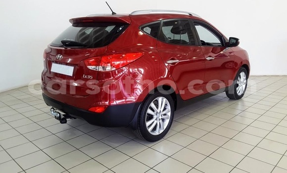 Sayi Na hannu Hyundai ix35 Red Mota in Butha–Buthe a Thaba-Tseka Sayi Na hannu Hyundai ix35 Red Mota in Butha–Buthe a Thaba-Tseka