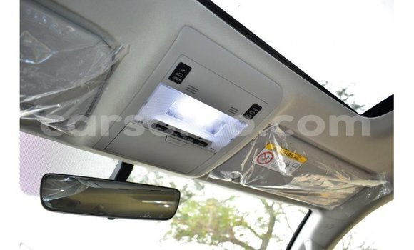 Buy Import Toyota Land Cruiser Black Car in Import - Dubai in Maseru Buy Import Toyota Land Cruiser Black Car in Import - Dubai in Maseru