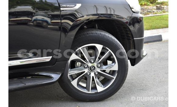 Buy Import Toyota Land Cruiser Black Car in Import - Dubai in Maseru Buy Import Toyota Land Cruiser Black Car in Import - Dubai in Maseru