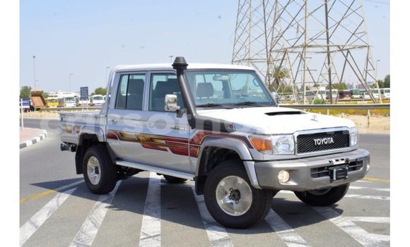 Buy Import Toyota Land Cruiser Other Car in Import - Dubai in Maseru Buy Import Toyota Land Cruiser Other Car in Import - Dubai in Maseru