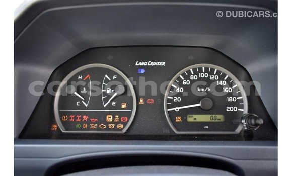 Buy Import Toyota Land Cruiser Other Car in Import - Dubai in Maseru Buy Import Toyota Land Cruiser Other Car in Import - Dubai in Maseru