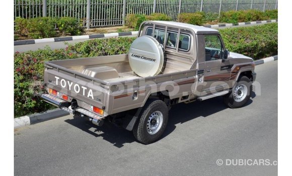 Buy Import Toyota Land Cruiser Other Car in Import - Dubai in Maseru Buy Import Toyota Land Cruiser Other Car in Import - Dubai in Maseru