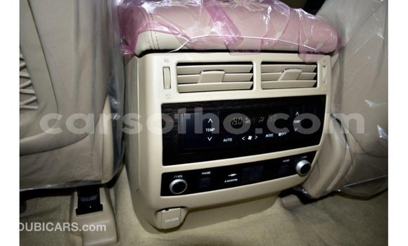 Buy Import Toyota Land Cruiser White Car in Import - Dubai in Maseru Buy Import Toyota Land Cruiser White Car in Import - Dubai in Maseru