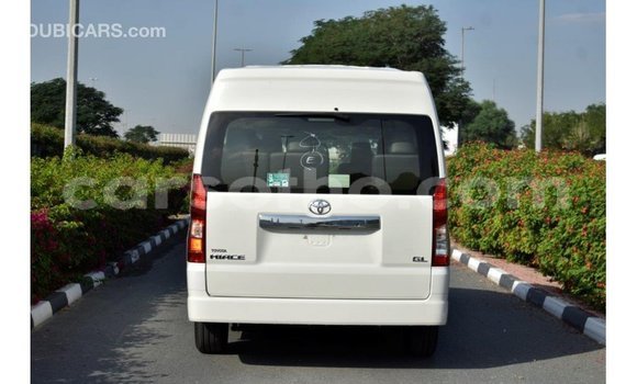 Buy Import Toyota Hiace White Car in Import - Dubai in Maseru Buy Import Toyota Hiace White Car in Import - Dubai in Maseru