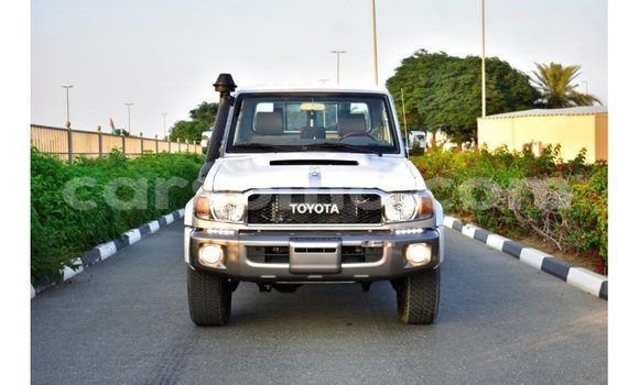 Buy Import Toyota Land Cruiser Other Car in Import - Dubai in Maseru Buy Import Toyota Land Cruiser Other Car in Import - Dubai in Maseru