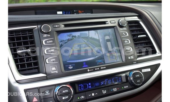 Sayi Imported Toyota Highlander Black Mota in Import - Dubai a Maseru Sayi Imported Toyota Highlander Black Mota in Import - Dubai a Maseru