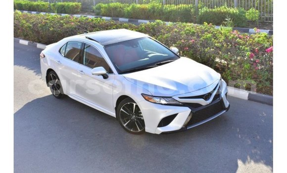 Buy Import Toyota Camry White Car in Import - Dubai in Maseru Buy Import Toyota Camry White Car in Import - Dubai in Maseru