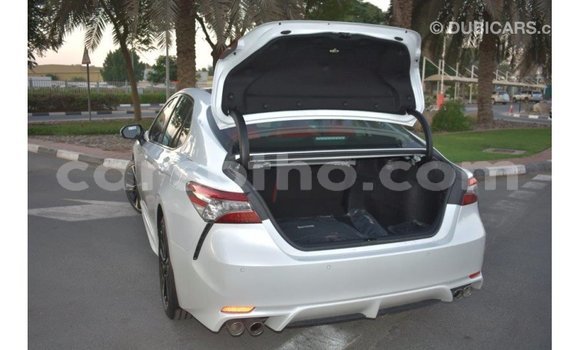Buy Import Toyota Camry White Car in Import - Dubai in Maseru Buy Import Toyota Camry White Car in Import - Dubai in Maseru