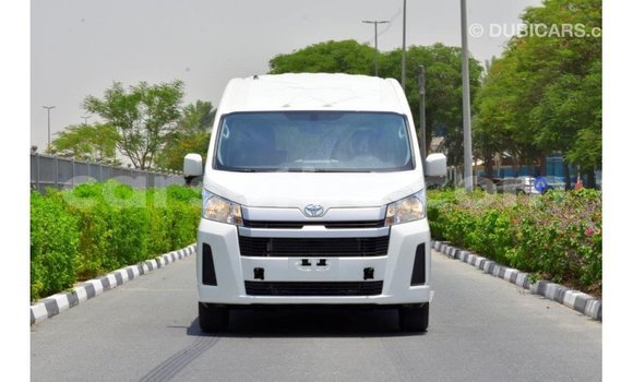 Buy Import Toyota Hiace White Car in Import - Dubai in Maseru Buy Import Toyota Hiace White Car in Import - Dubai in Maseru