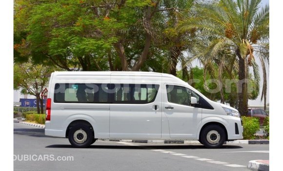 Buy Import Toyota Hiace White Car in Import - Dubai in Maseru Buy Import Toyota Hiace White Car in Import - Dubai in Maseru
