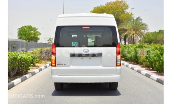 Buy Import Toyota Hiace White Car in Import - Dubai in Maseru Buy Import Toyota Hiace White Car in Import - Dubai in Maseru