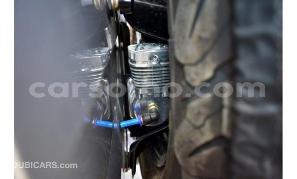 Buy Import Toyota Land Cruiser Other Car in Import - Dubai in Maseru Buy Import Toyota Land Cruiser Other Car in Import - Dubai in Maseru