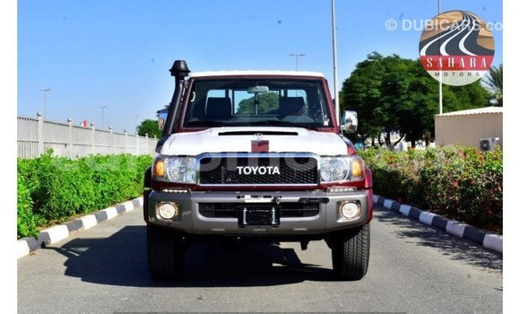 Buy Import Toyota Land Cruiser Red Car in Import - Dubai in Maseru Buy Import Toyota Land Cruiser Red Car in Import - Dubai in Maseru