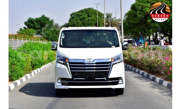 Buy Import Toyota Granvia White Car in Import - Dubai in Maseru Buy Import Toyota Granvia White Car in Import - Dubai in Maseru