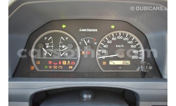 Sayi Imported Toyota Land Cruiser Other Mota in Import - Dubai a Maseru Sayi Imported Toyota Land Cruiser Other Mota in Import - Dubai a Maseru