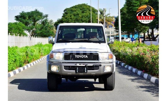 Buy Import Toyota Land Cruiser Other Car in Import - Dubai in Maseru Buy Import Toyota Land Cruiser Other Car in Import - Dubai in Maseru