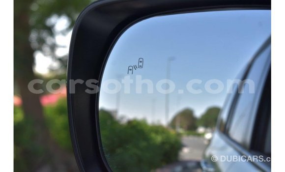 Buy Import Toyota Land Cruiser White Car in Import - Dubai in Maseru Buy Import Toyota Land Cruiser White Car in Import - Dubai in Maseru