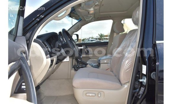 Buy Import Toyota Land Cruiser Black Car in Import - Dubai in Maseru Buy Import Toyota Land Cruiser Black Car in Import - Dubai in Maseru