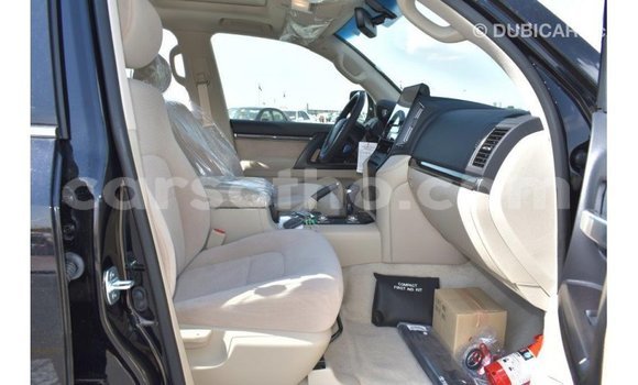 Buy Import Toyota Land Cruiser Black Car in Import - Dubai in Maseru Buy Import Toyota Land Cruiser Black Car in Import - Dubai in Maseru