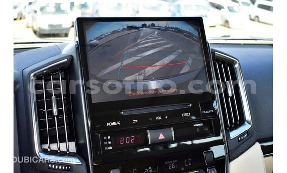 Buy Import Toyota Land Cruiser Black Car in Import - Dubai in Maseru Buy Import Toyota Land Cruiser Black Car in Import - Dubai in Maseru