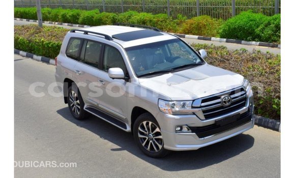 Buy Import Toyota Land Cruiser Other Car in Import - Dubai in Maseru Buy Import Toyota Land Cruiser Other Car in Import - Dubai in Maseru