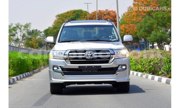 Buy Import Toyota Land Cruiser Other Car in Import - Dubai in Maseru Buy Import Toyota Land Cruiser Other Car in Import - Dubai in Maseru