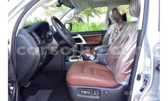 Buy Import Toyota Land Cruiser Other Car in Import - Dubai in Maseru Buy Import Toyota Land Cruiser Other Car in Import - Dubai in Maseru