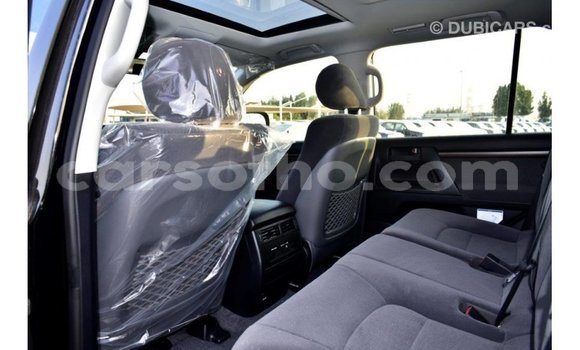Buy Import Toyota Land Cruiser Black Car in Import - Dubai in Maseru Buy Import Toyota Land Cruiser Black Car in Import - Dubai in Maseru
