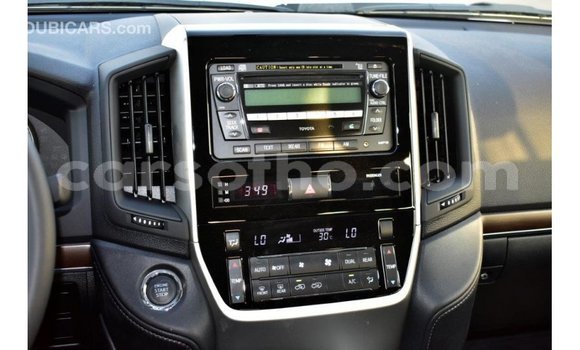 Buy Import Toyota Land Cruiser Black Car in Import - Dubai in Maseru Buy Import Toyota Land Cruiser Black Car in Import - Dubai in Maseru