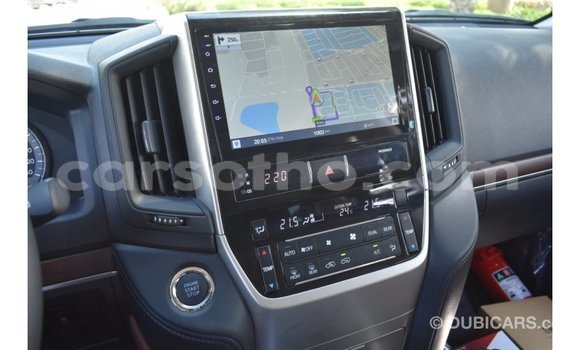 Buy Import Toyota Land Cruiser White Car in Import - Dubai in Maseru Buy Import Toyota Land Cruiser White Car in Import - Dubai in Maseru