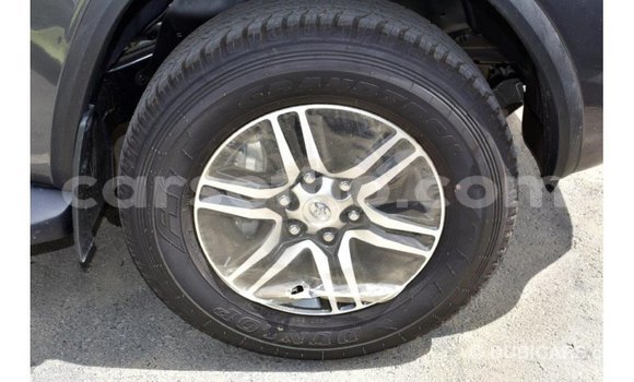 Sayi Imported Toyota Fortuner Other Mota in Import - Dubai a Maseru Sayi Imported Toyota Fortuner Other Mota in Import - Dubai a Maseru